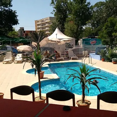 хотел парк 1