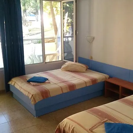 Хотел хотел парк 1 Китен