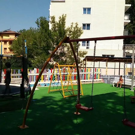 Хотел хотел парк 1