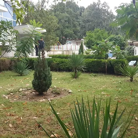 хотел парк 1 Хотел